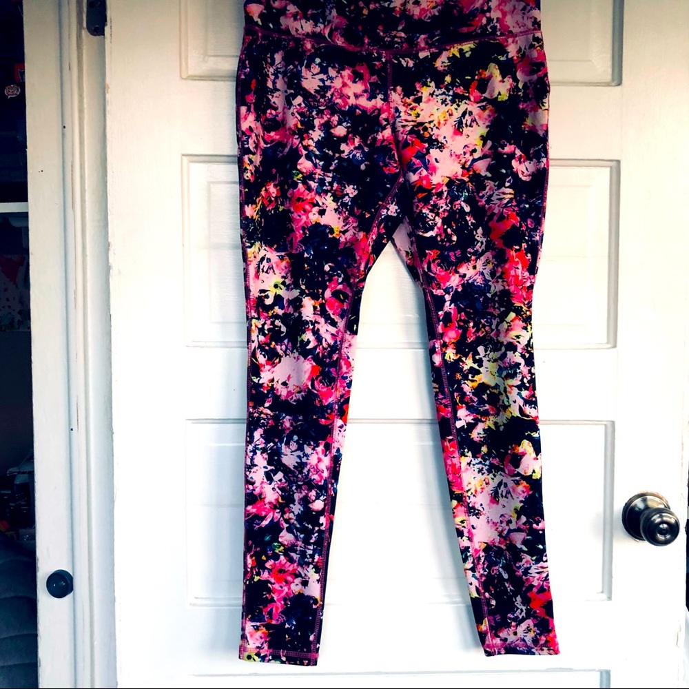 Abstract Print Leggings